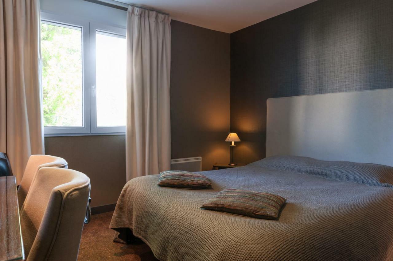The Originals City, Hotel La Cour Carree, Eu Eu (Seine-Maritime) Dış mekan fotoğraf